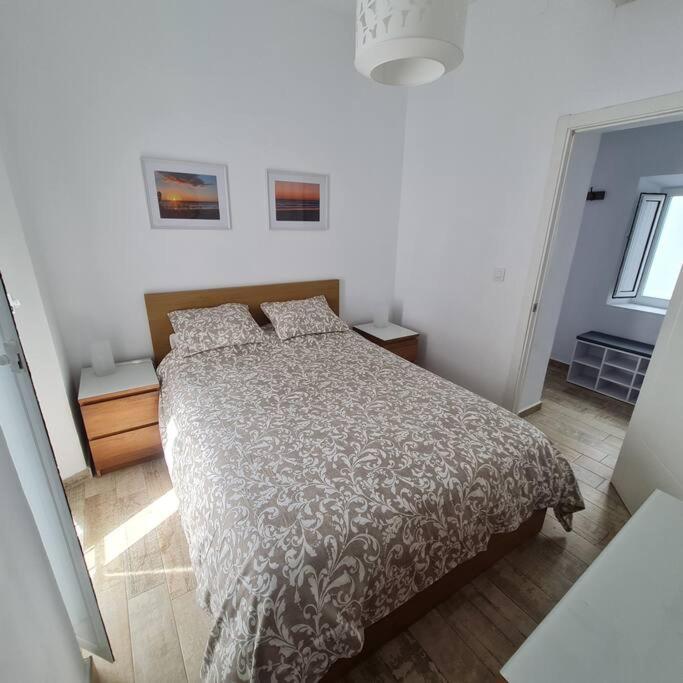 Centre Old Town Rooftop Apartment Tarifa