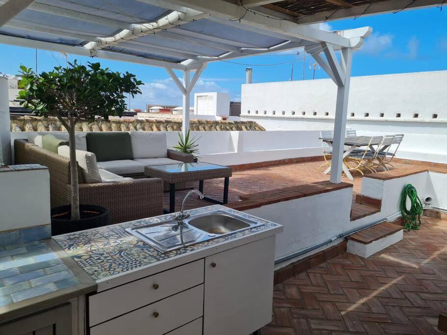 Centre Old Town Rooftop Apartment *